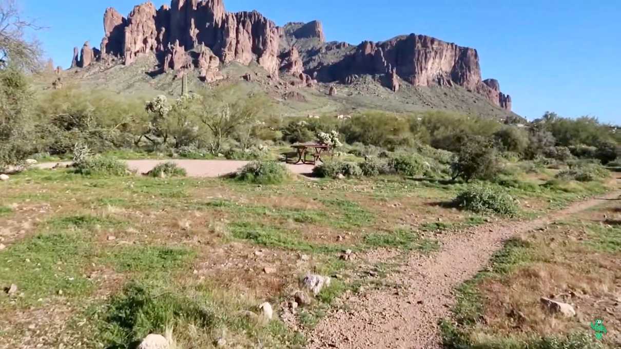 A nice, private campsite at Lost Dutchman State Park