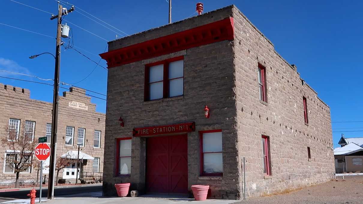 Fire station and Courthouse stone buildings