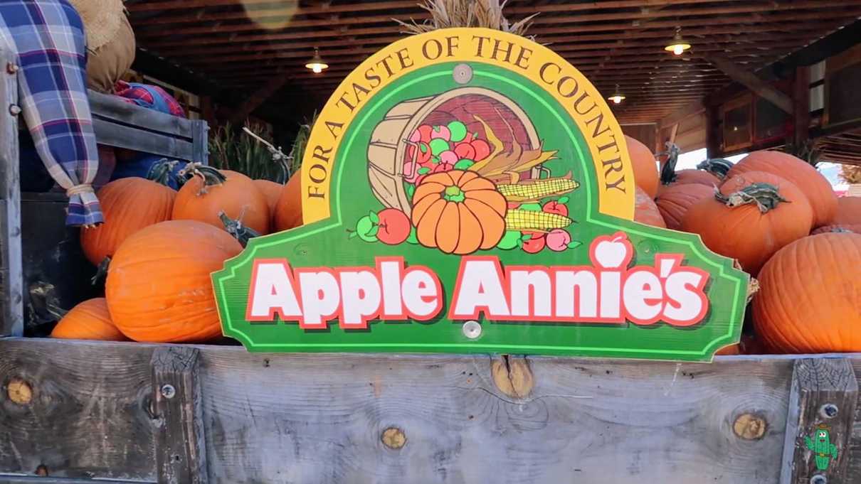 Apple Annie's sign