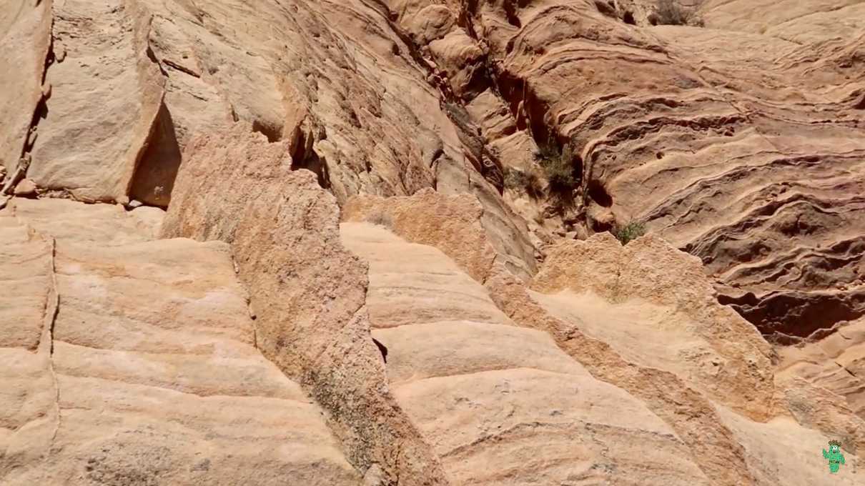 Thin sand stone ridges in Valley of Fire State Park