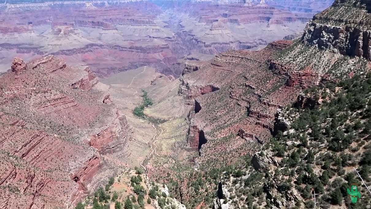 View of Grand Canyon from South Rim